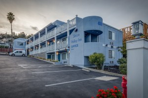 Hotel view - Entrance