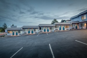 Hotel view - Parking